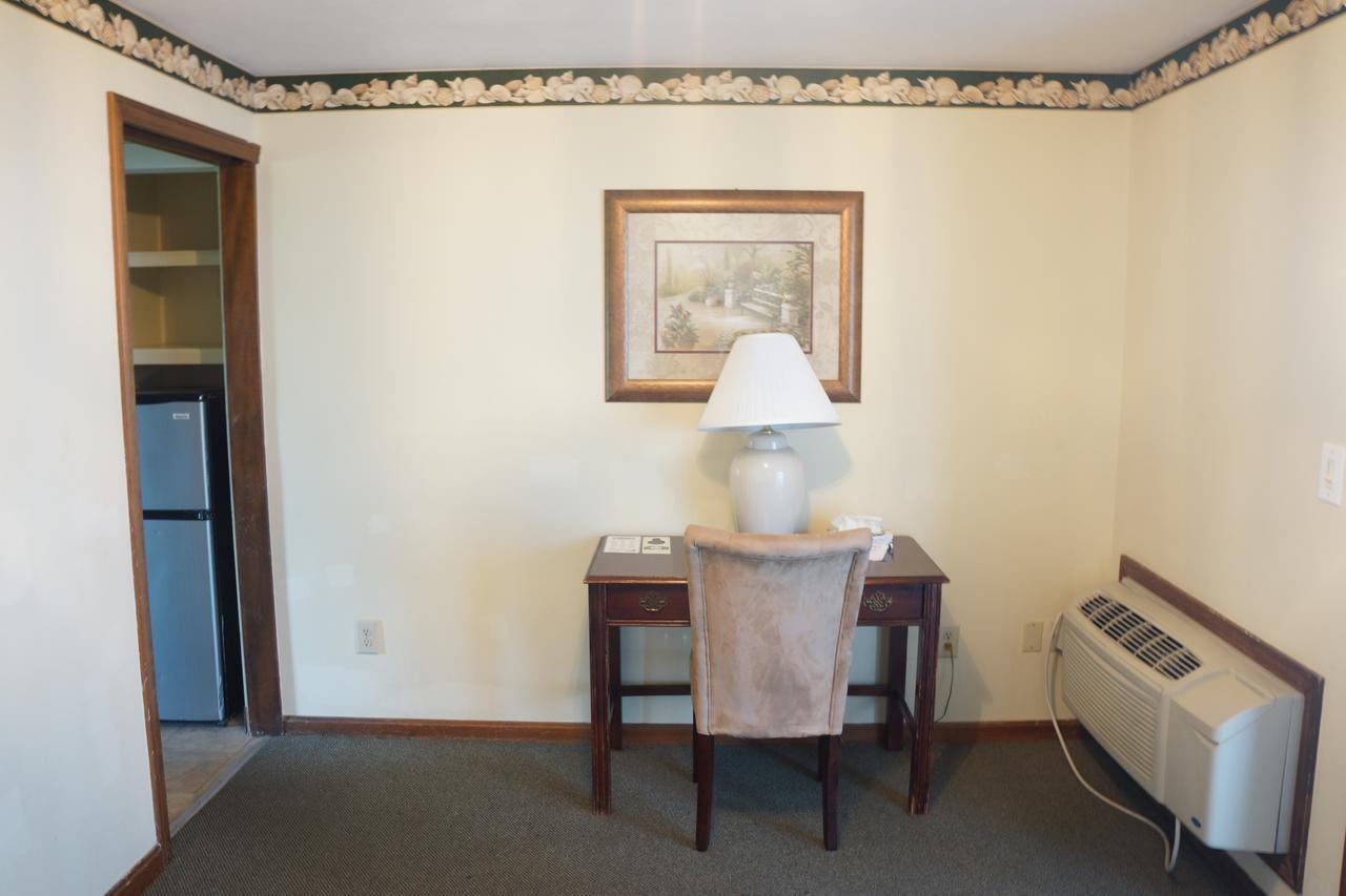 Sea Spiral Suites Hampton Esterno foto